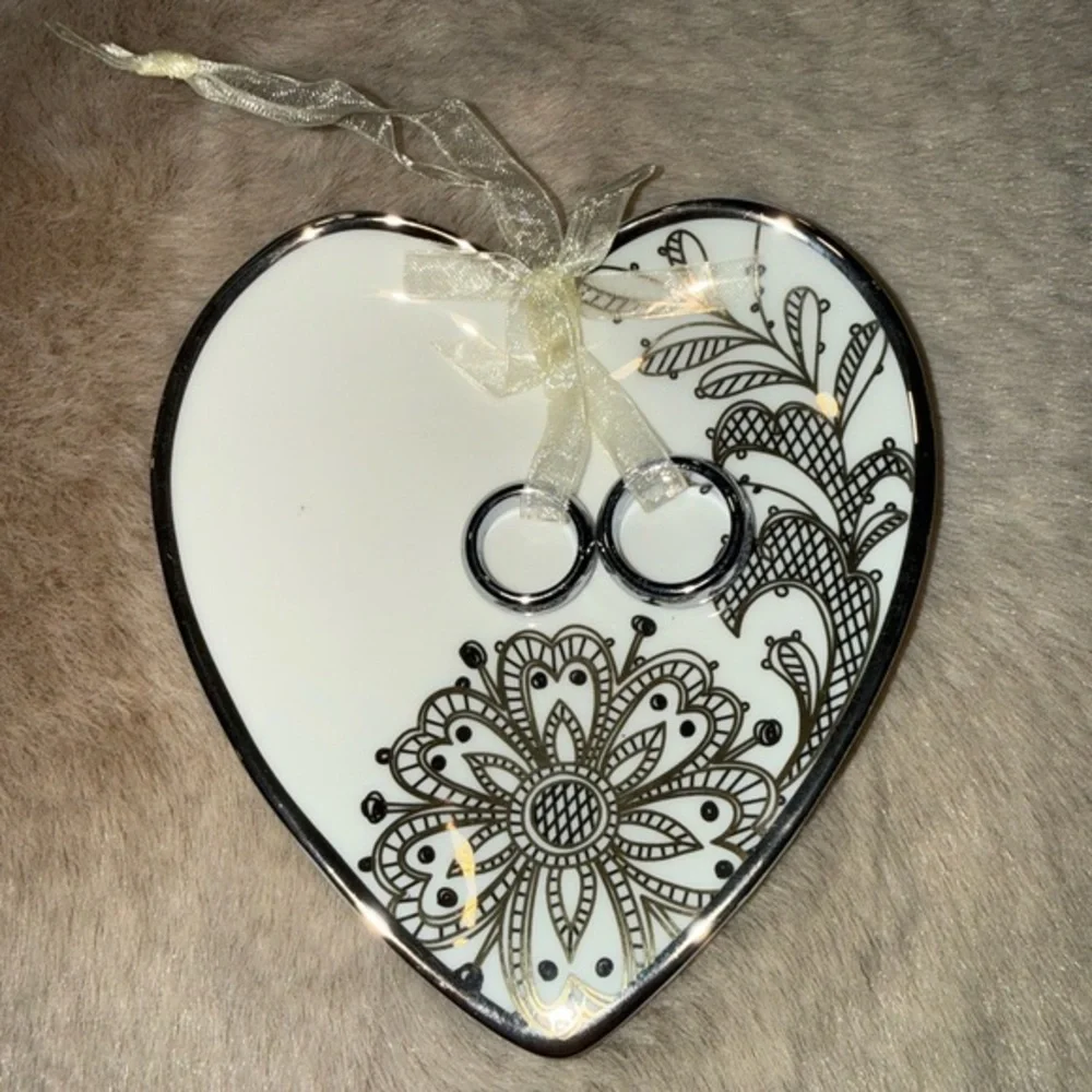 Hallmark Heart Wedding Ring Holder Christmas Ornament